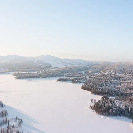 فيلة Raikas, Northern Lights, & Lake, Free Wifi, Vuosseli Ruka