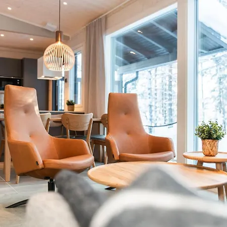 Raikas, Northern Lights, & Lake, Free Wifi, Vuosseli Ruka Kuusamo