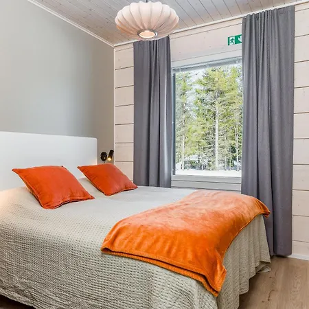 Raikas, Northern Lights, & Lake, Free Wifi, Vuosseli Ruka Kuusamo