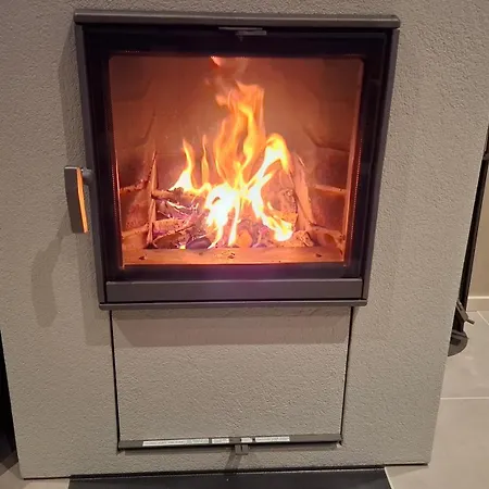 Raikas, Northern Lights, & Lake, Free Wifi, Vuosseli Ruka Villa Kuusamo