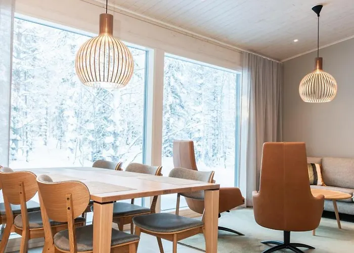 Raikas, Northern Lights, & Lake, Free Wifi, Vuosseli Ruka