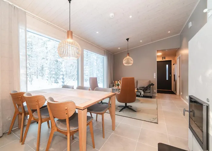 Vila Raikas, Northern Lights, & Lake, Free Wifi, Vuosseli Ruka *